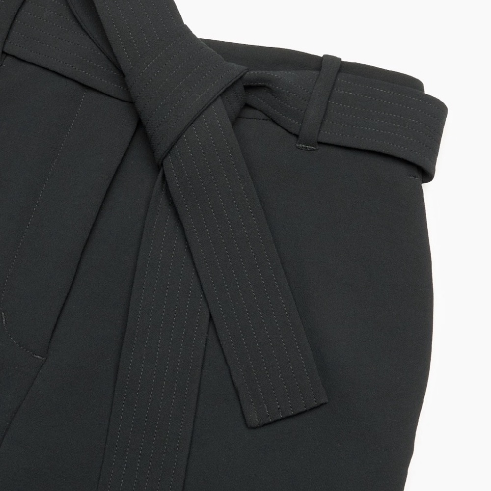 Wilfred (Aritzia) $148 Tie-Front Ankle Pant in Comet Grey Size 6 w/ belt EUC - Picture 8 of 16